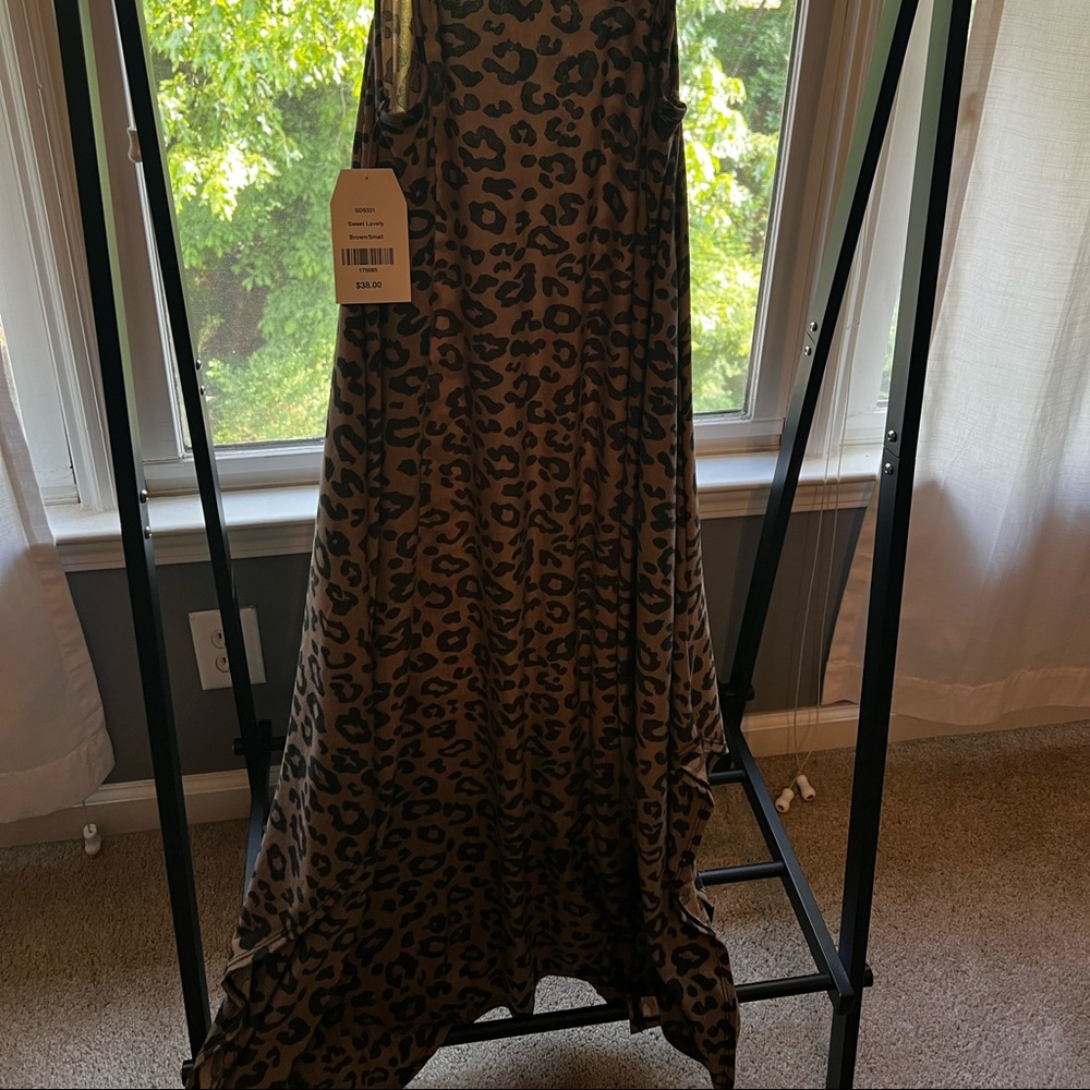Flowy Leopard Print Dress